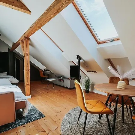 Tiny Oasis Steps From Oldtown Apartamento